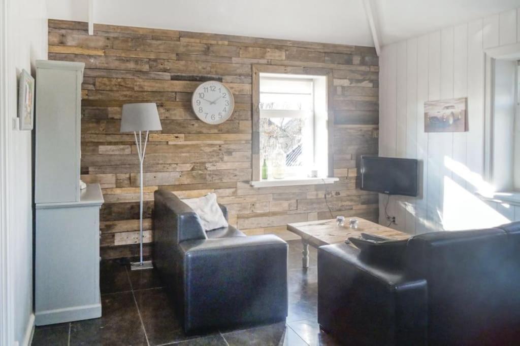 Logies De Hooiberg Apartment Lutjewinkel Bagian luar foto
